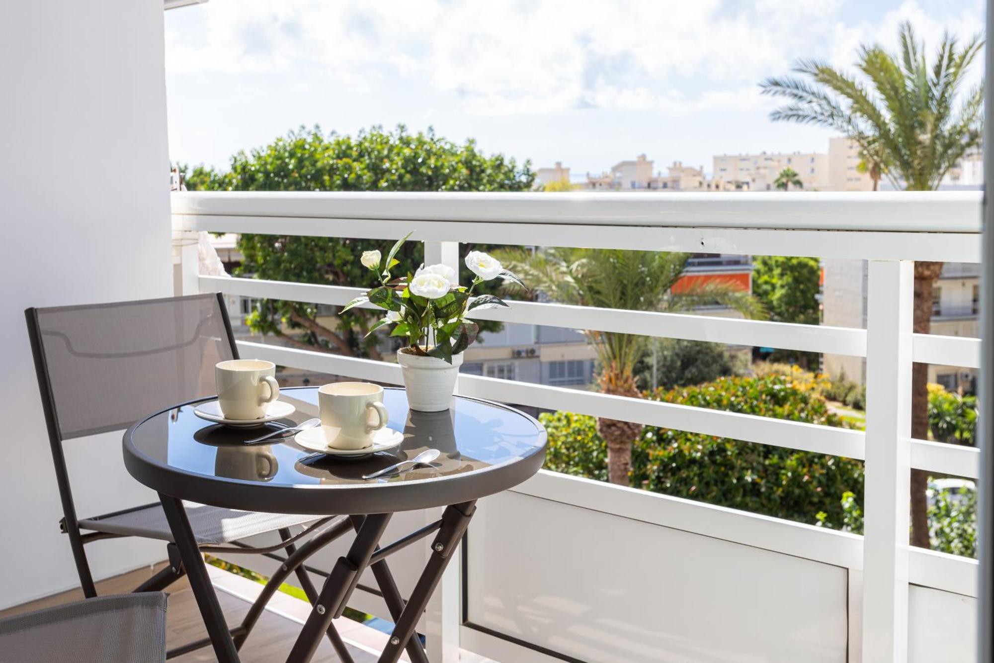 Blonzu Camboya Apartment Torremolinos Luaran gambar